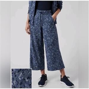 Athleta Women's Blue Printed Avenue Wide Leg Crop Pants Size 2